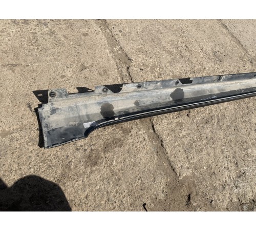 Накладка порога правая