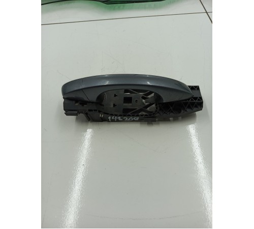 Ручка двери передняя правая внешняя