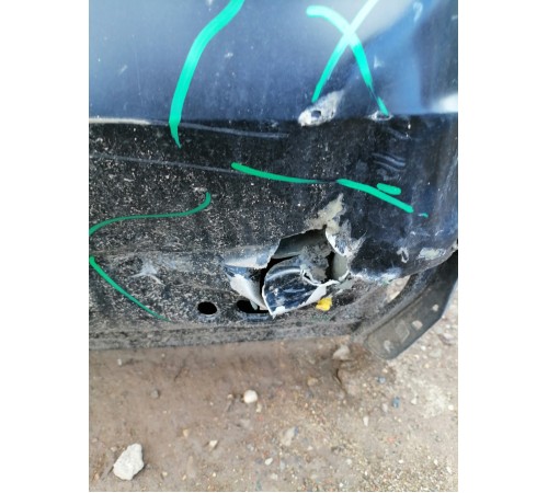 Дверь задняя правая