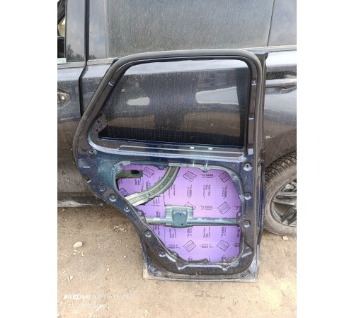 Дверь задняя левая