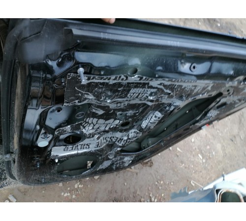 Дверь задняя правая