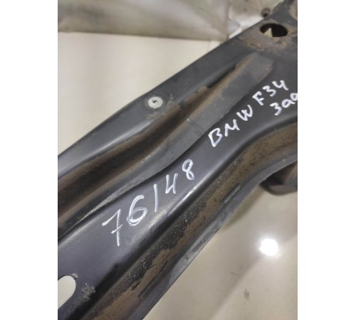 Усилитель заднего бампера