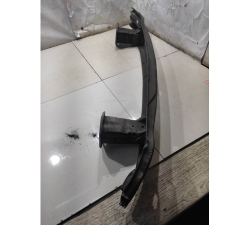 Усилитель заднего бампера