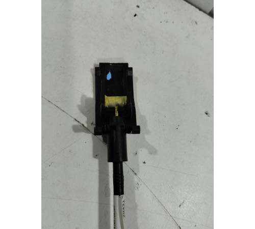 Замок двери (передний правый)