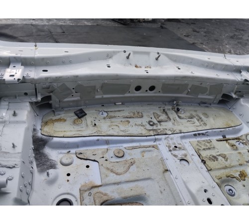 Задняя панель