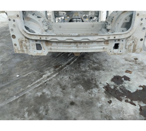 Задняя панель