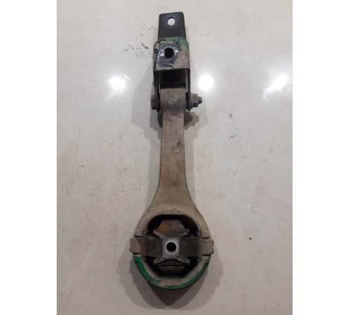 Опора двигателя задняя