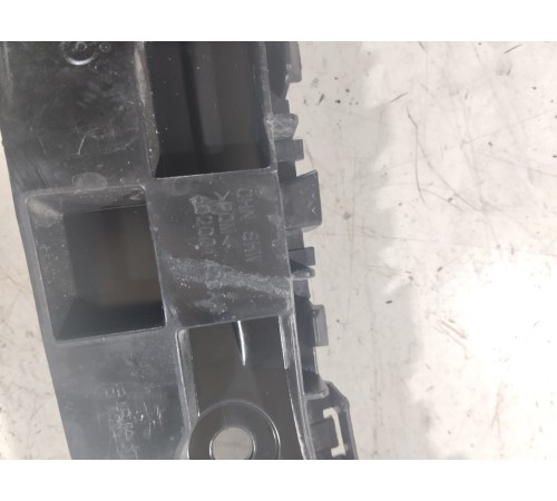 Кронштейн заднего бампера левый