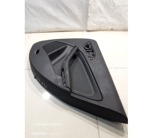 Обшивка двери (задняя, правая)