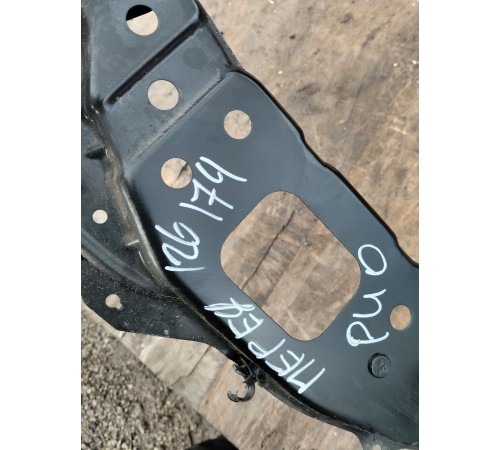 Панель радиатора передняя