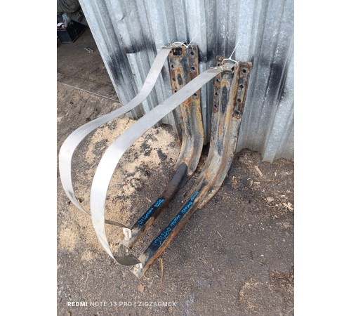 Комплект креплений (лямок) топливного бака 2шт.