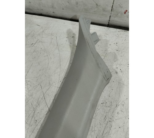 Обшивка стойки лобового стекла левая