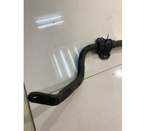 Передний стабилизатор