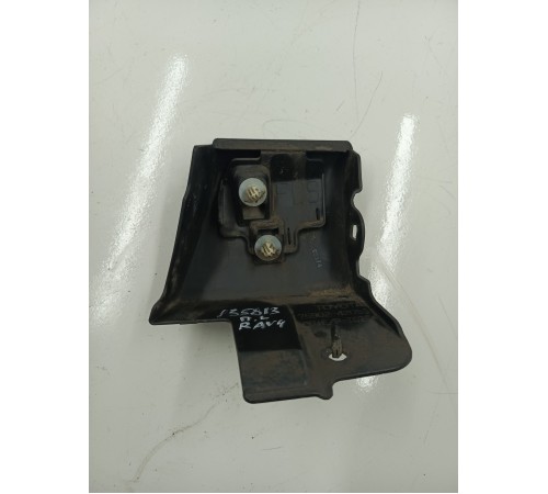 Накладка крыла передняя левая