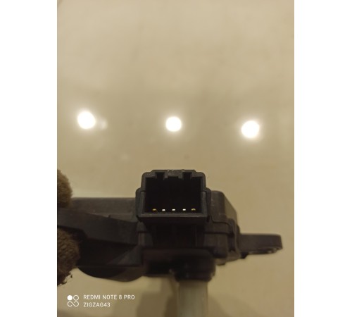 Моторчик привода заслонок отопителя