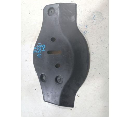 Пыльник задний правый