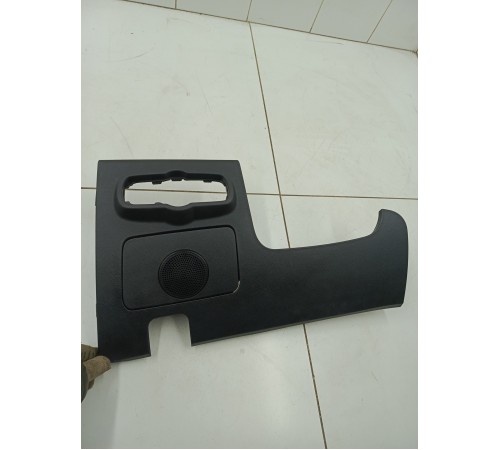 Накладка торпедо левая нижняя