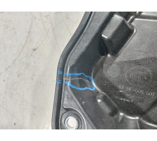 Стеклоподъемник (задний правый)