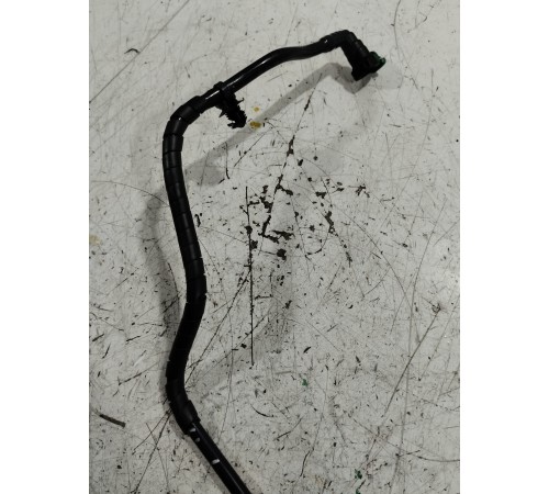 Трубка топливная