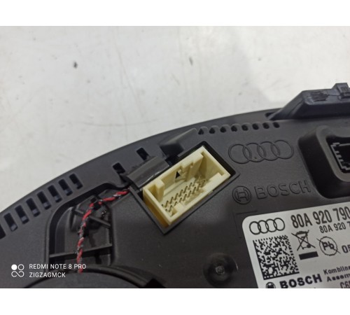 Панель приборов,щиток