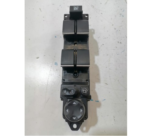 Блок кнопок стеклоподъёмников