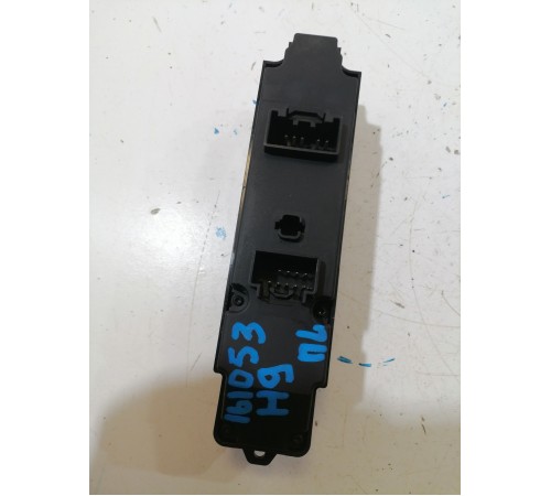 Блок кнопок стеклоподъёмников