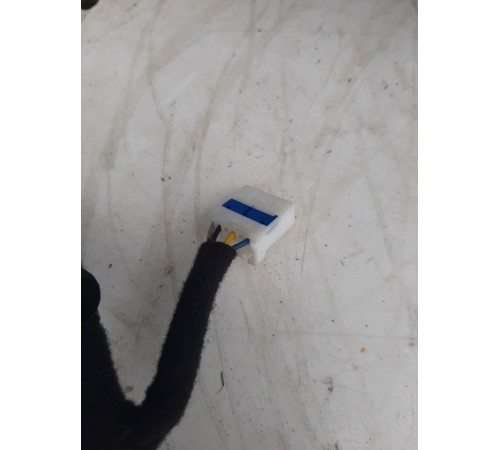 Электропроводка обшивки двери (передняя левая)