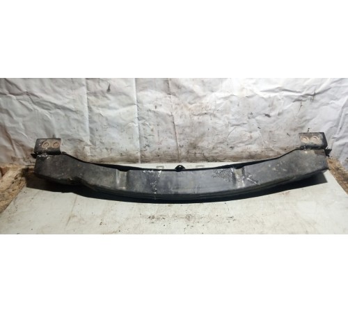 Усилитель переднего бампера