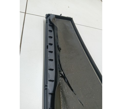 Форточка двери глухая задняя левая