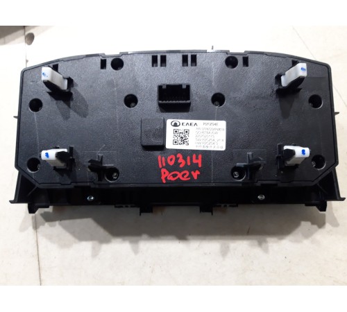 Блок управления климатом(передний)