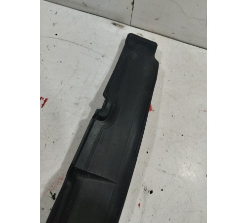 Пыльник крыла передний левый