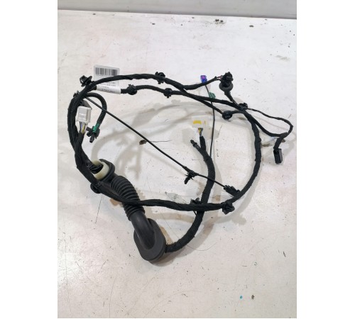 Электропроводка крышки багажника