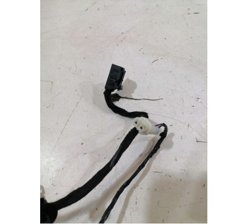 Электропроводка крышки багажника