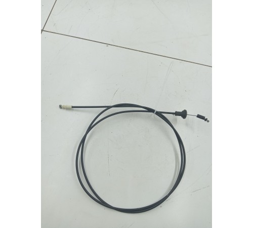 Трос открывания капота