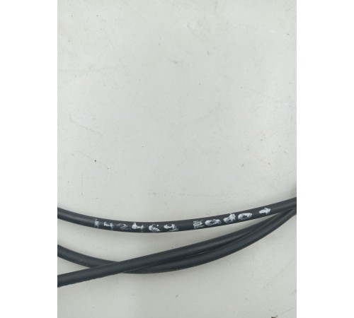 Трос открывания капота