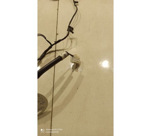 Электропроводка плафонов подсветки номера