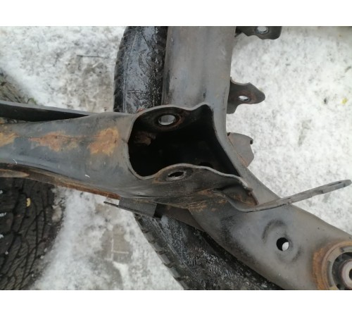 Балка задняя