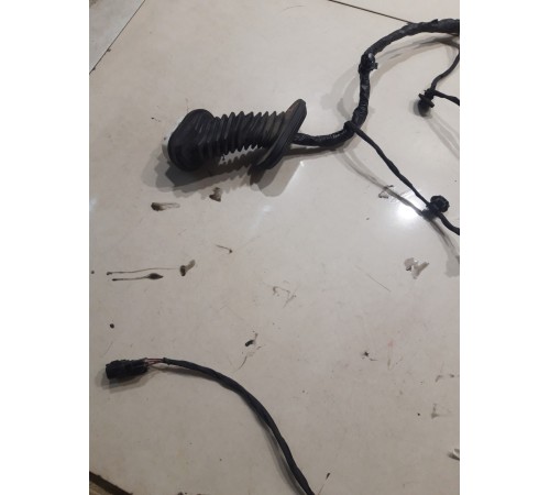 Электропроводка двери (передняя правая)