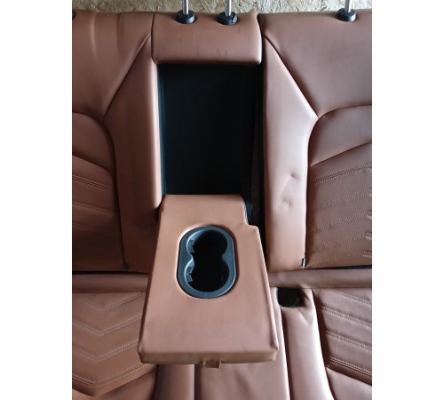 Задний ряд сидений