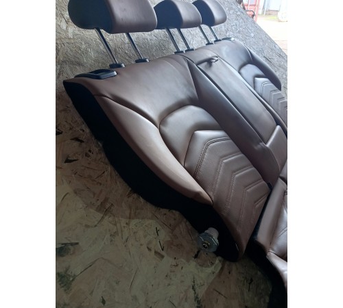 Задний ряд сидений