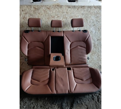 Задний ряд сидений