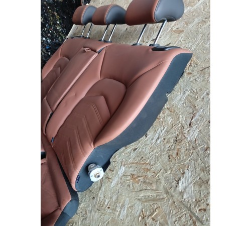 Задний ряд сидений