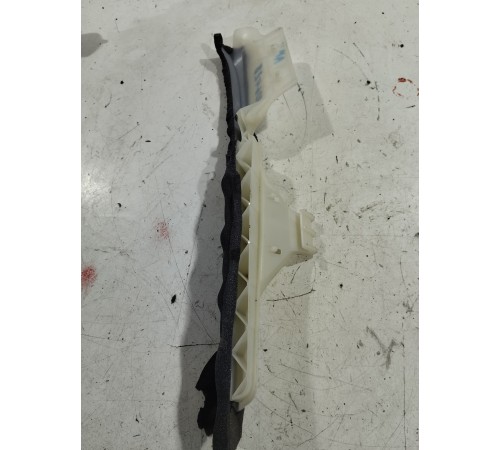 Крепление накладка пластик салона левое