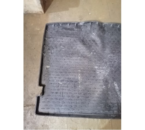 Коврик багажника