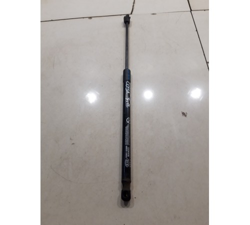 Амортизатор крышки багажника(правый)