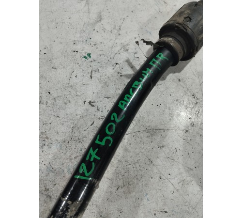 Привод (полуось) передний правый