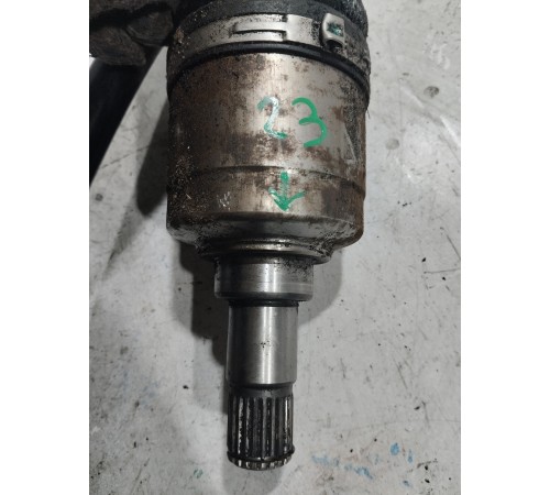 Привод (полуось) передний правый