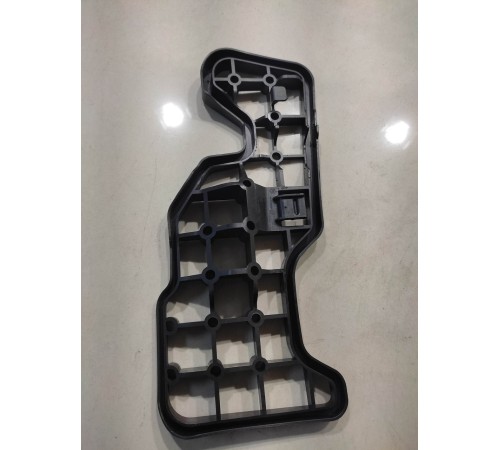 Опора напольного покрытия (правая)