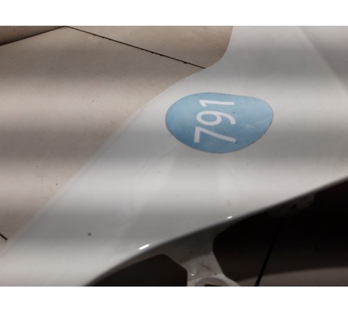 Крыло(переднее правое)