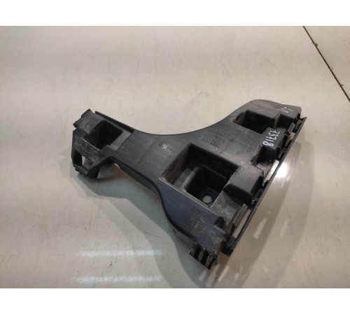 Кронштейн заднего бампера (левый)